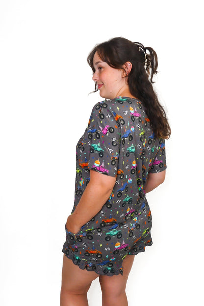 Biscuit’s Birthday Women’s Ruffle Shorts Set - Ever Colter Co