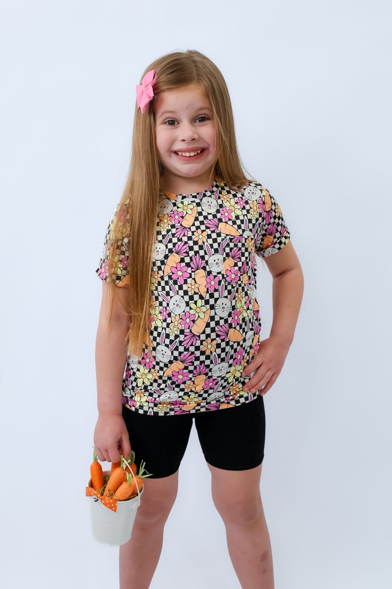 Blooms and Bunnies Pocket Tee - Ever Colter Co
