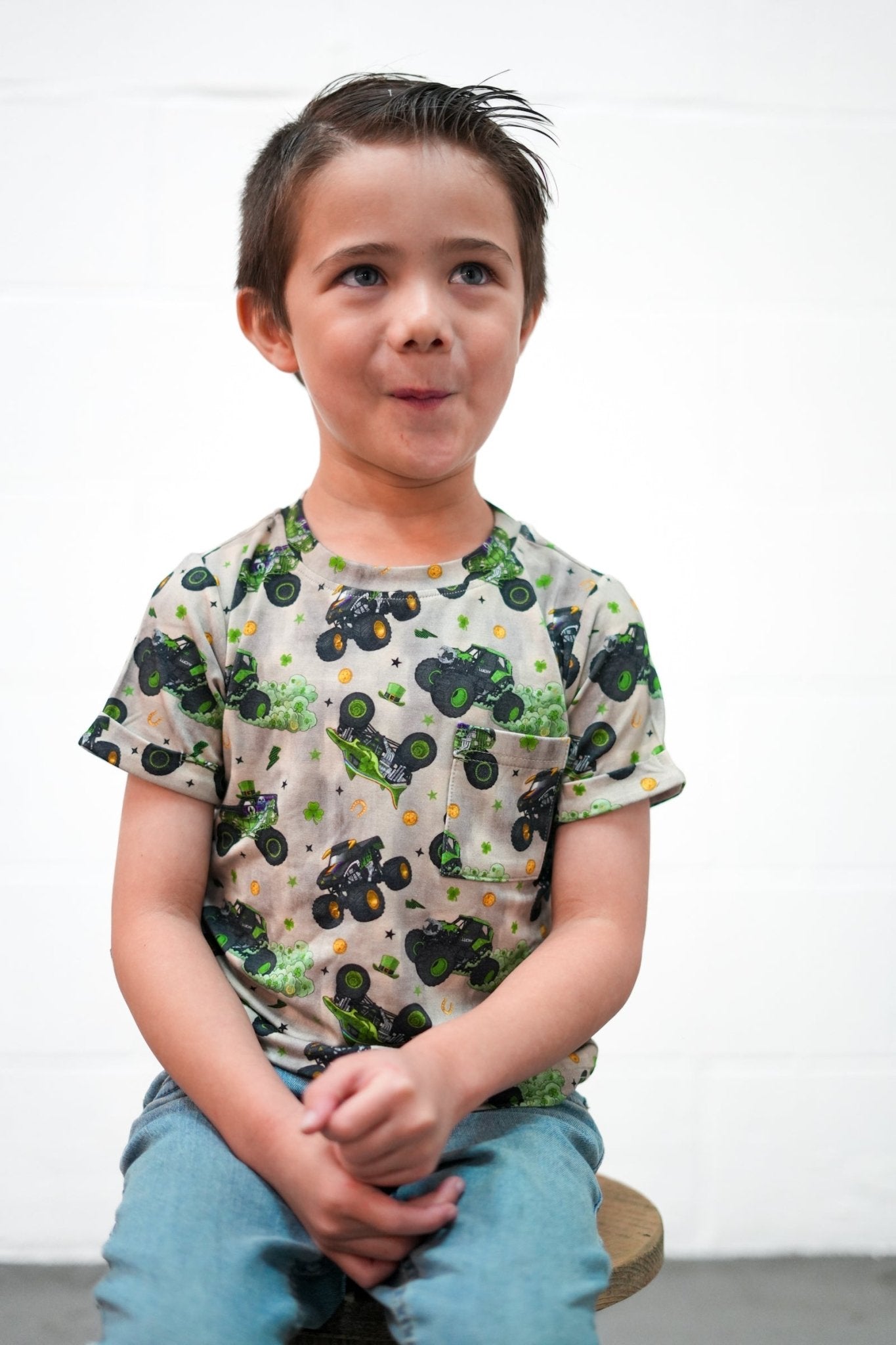 Clover Crusher Pockets Tee - Ever Colter Co