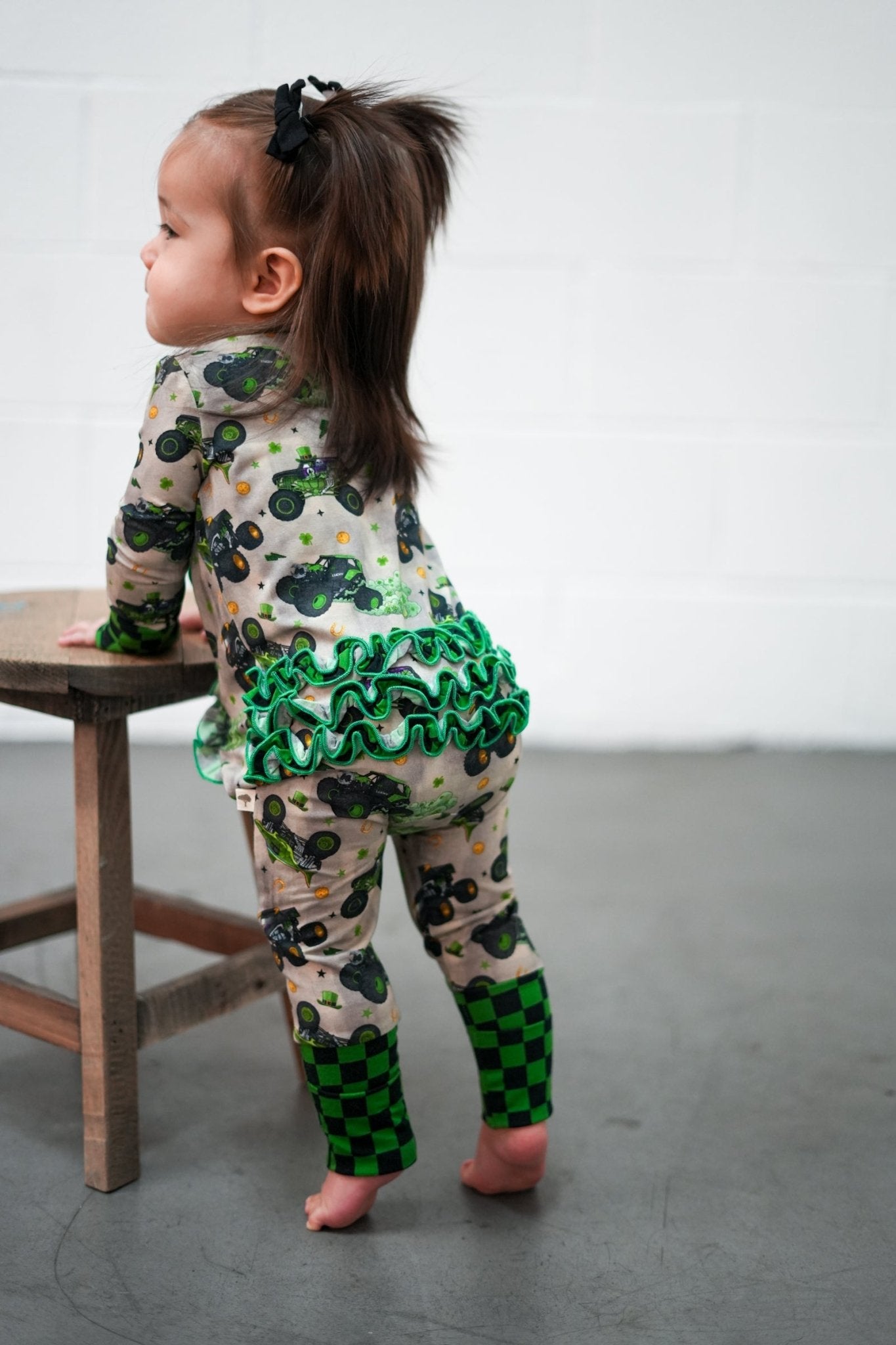 Clover Crusher Ruffle Zippy - Ever Colter Co