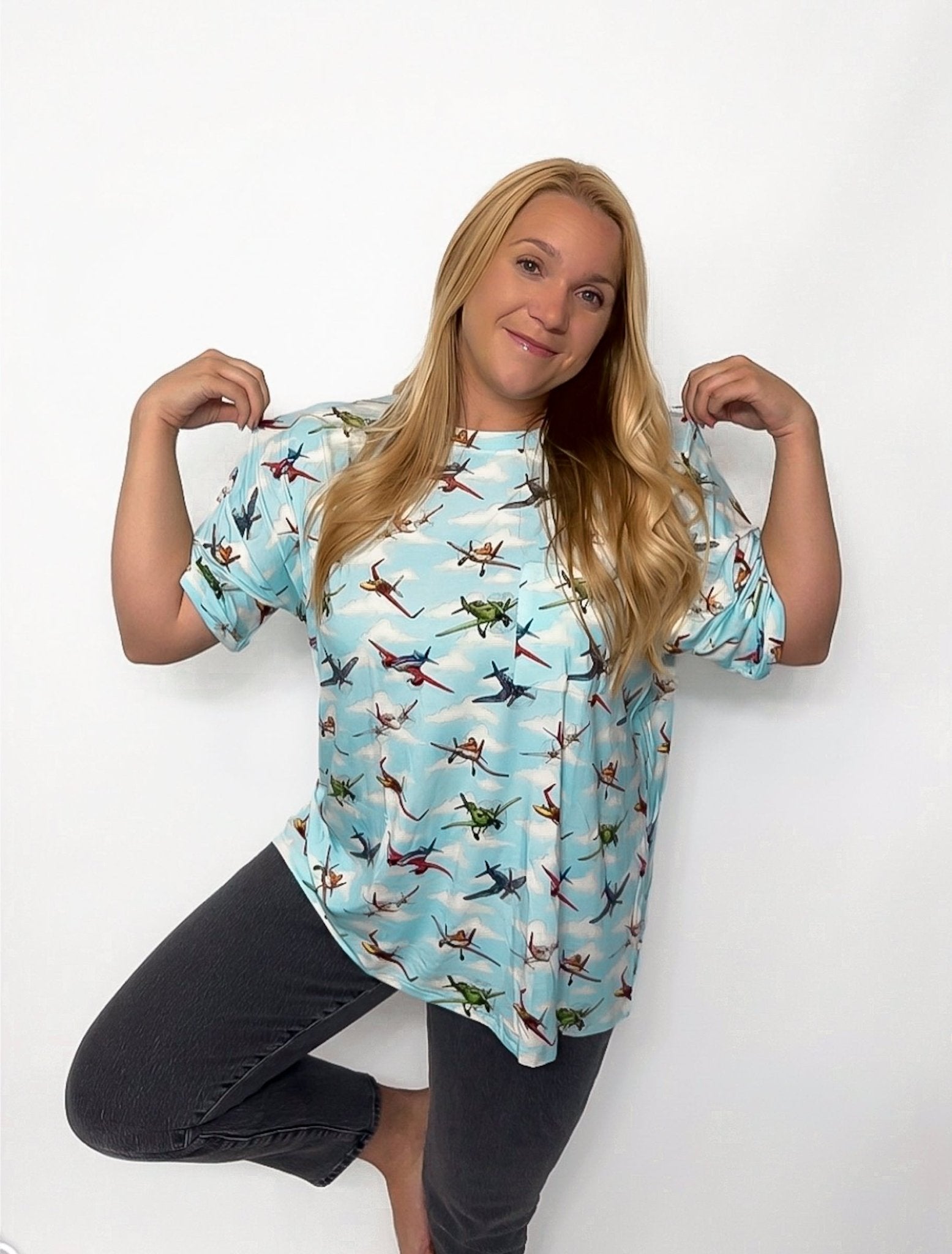 Fly High Women's Slouchy Pocket Tee - Ever Colter Co