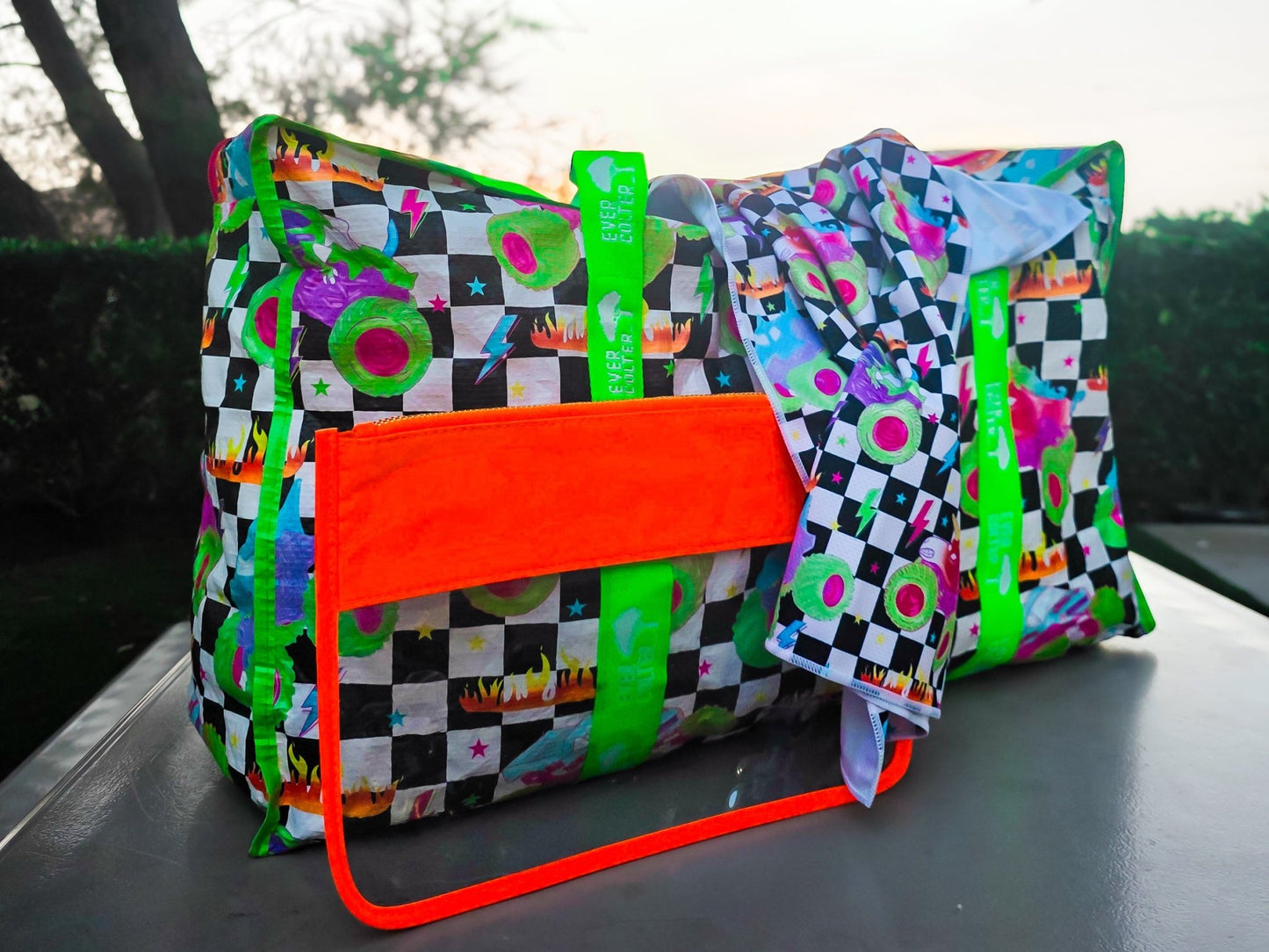 Large Waterproof Tote - Ever Colter Co