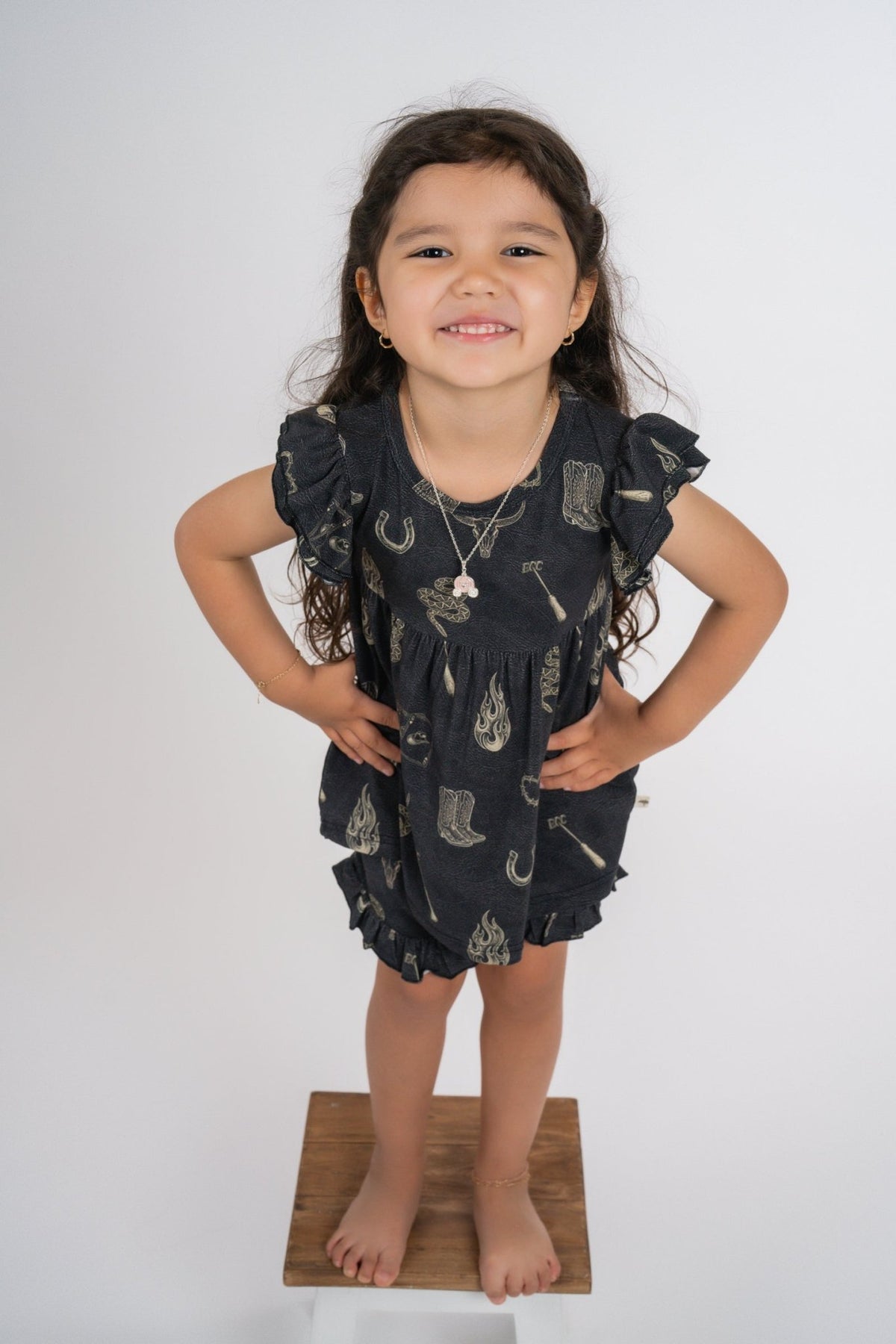 Mojave Mauve + Iron Outlaw Ruffle Short Set - Ever Colter Co
