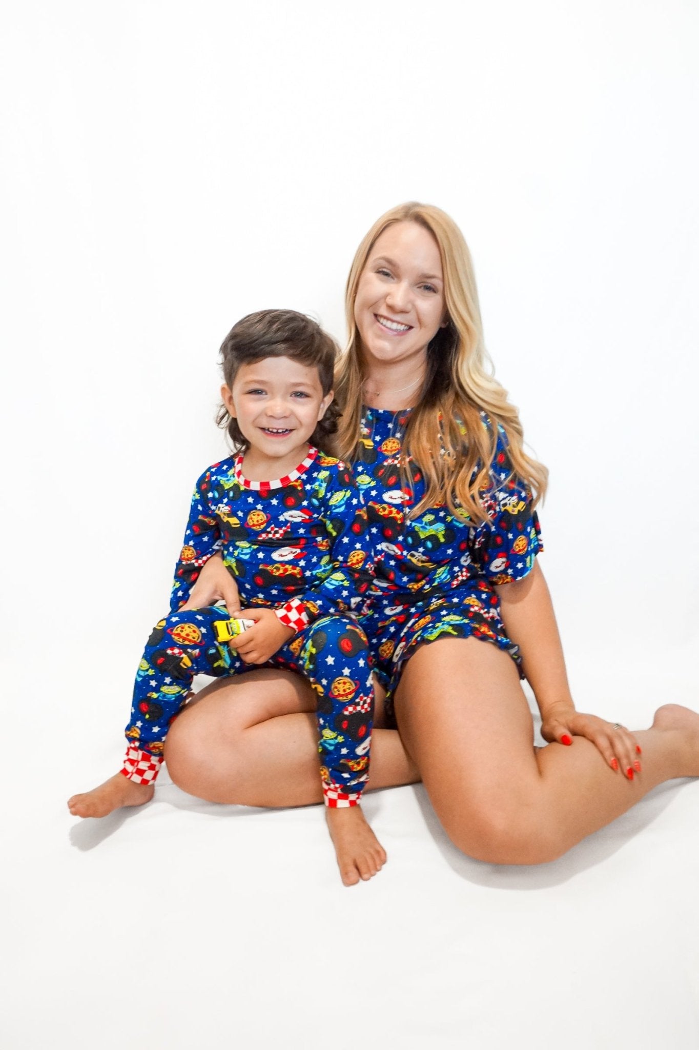 Pizza Pit Party Women’s Ruffle Shorts Set - Ever Colter Co