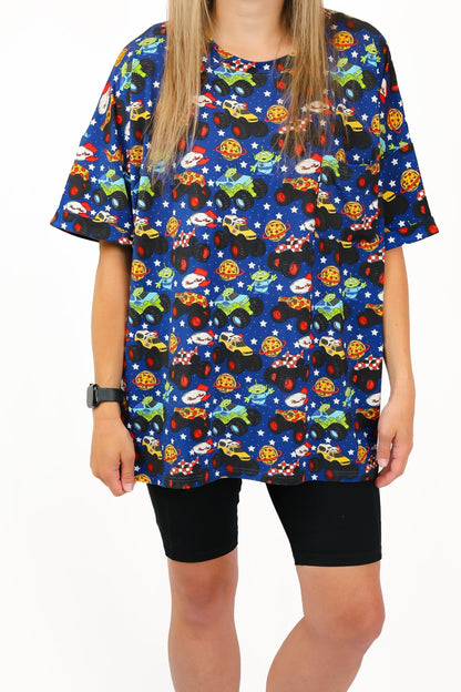 Pizza Pit Party Women's Slouchy Pocket Tee - Ever Colter Co