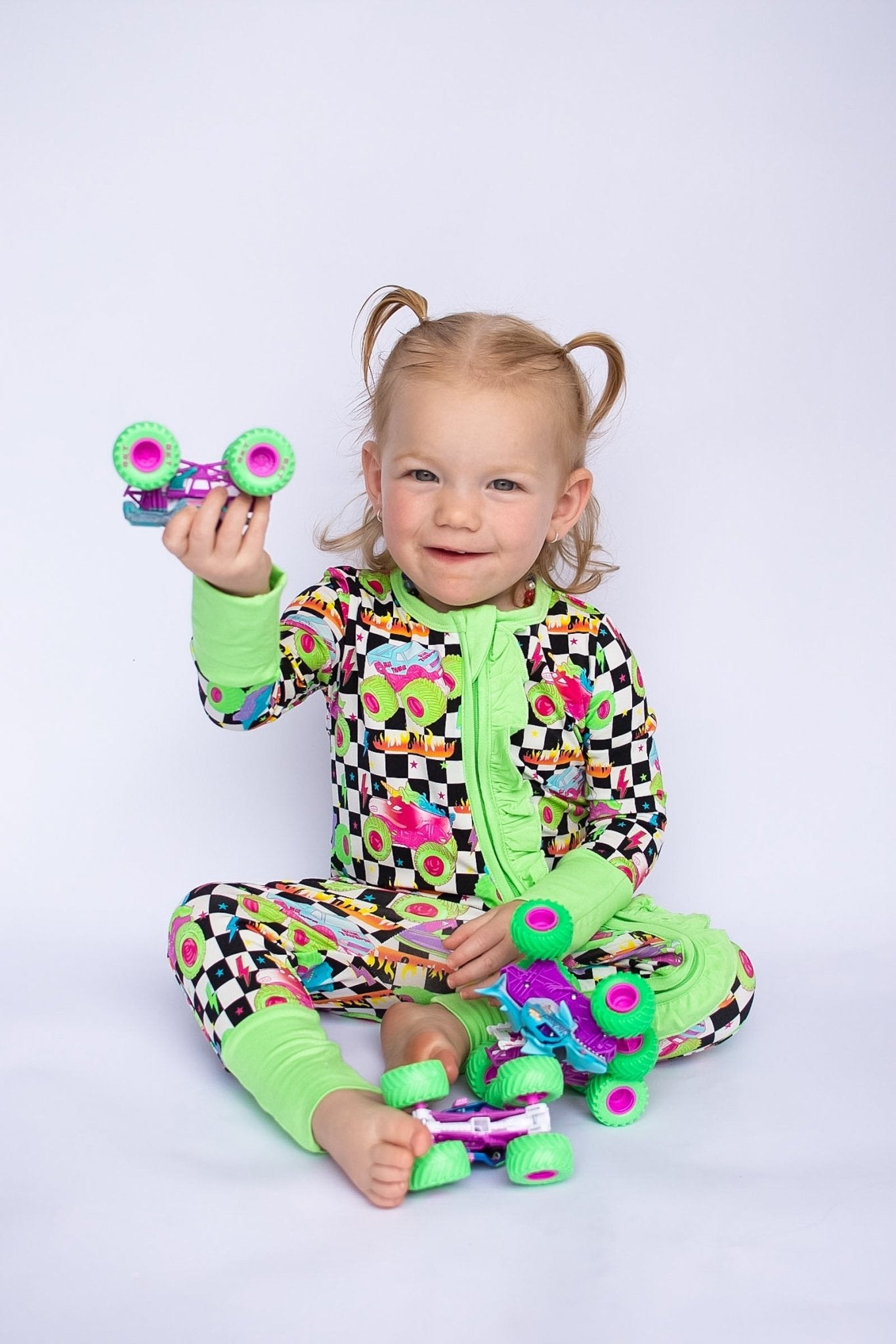 Ready, Check, Glow Ruffle Zippy - Ever Colter Co