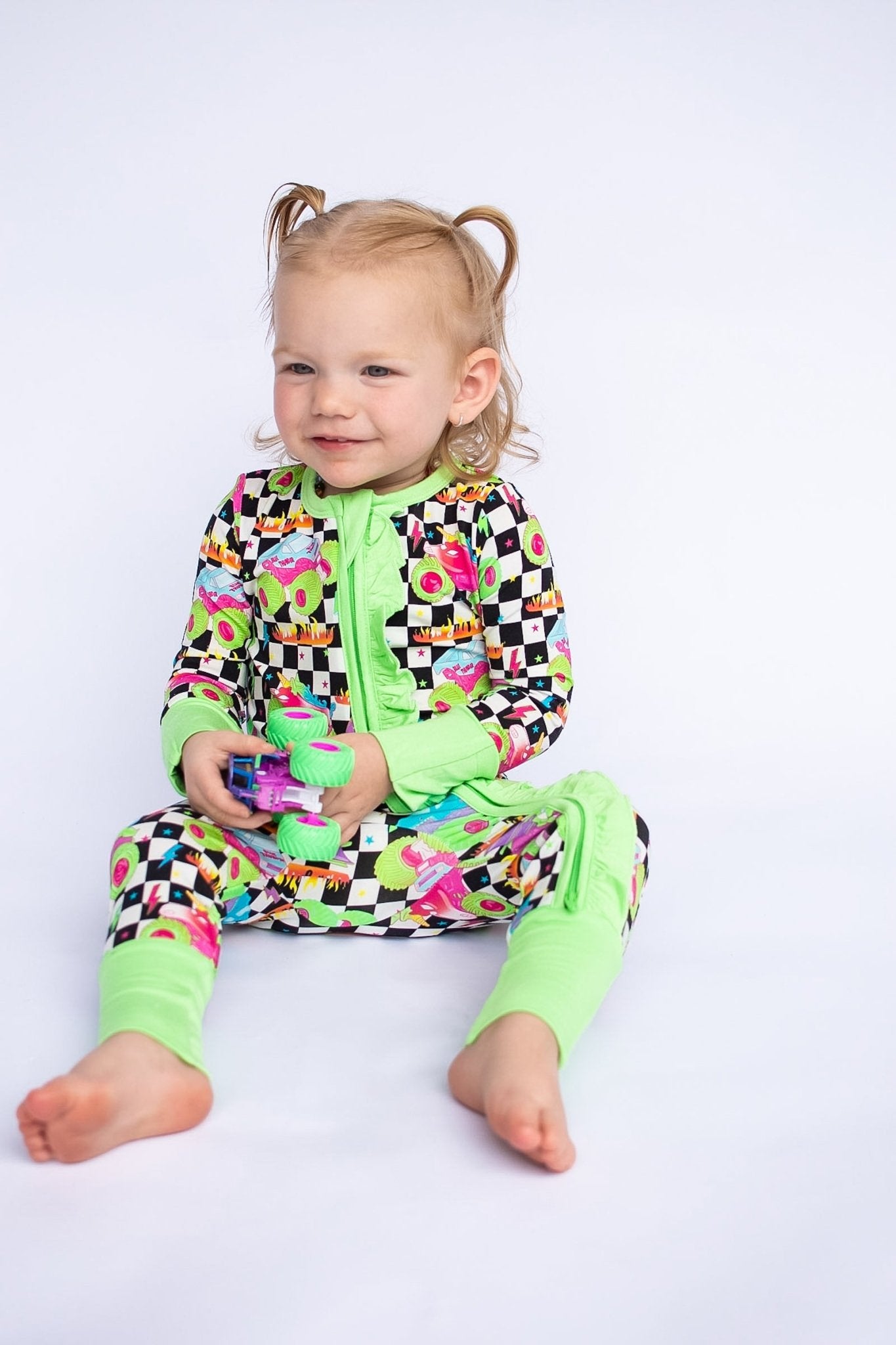 Ready, Check, Glow Ruffle Zippy - Ever Colter Co